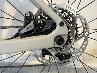Bicicleta gravel de carbono
