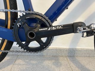 Bicicleta gravel de carbono