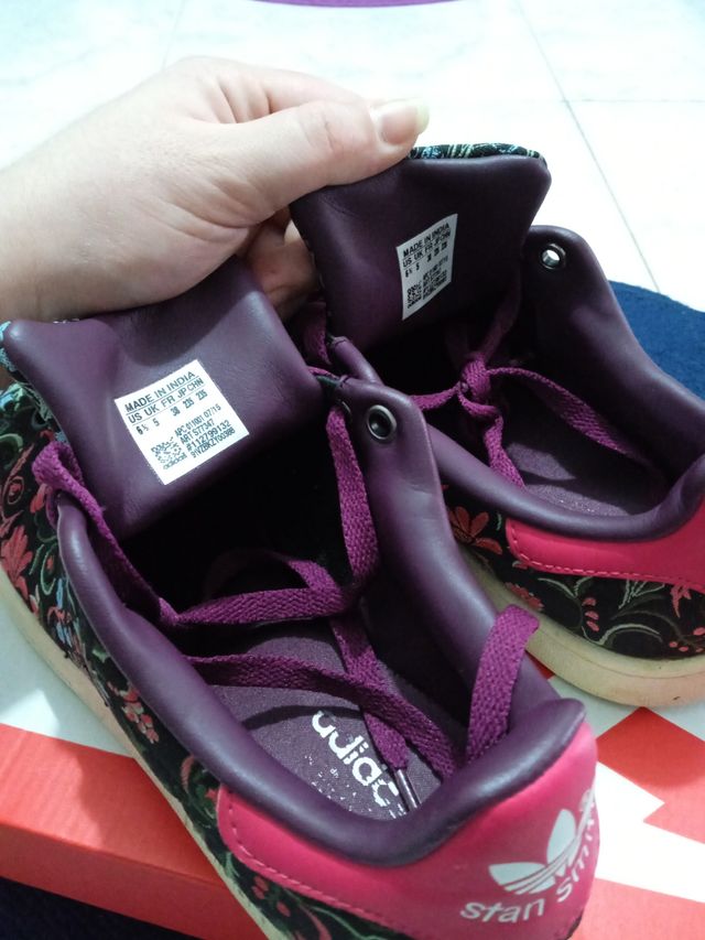 tenis Adidas como nuevos