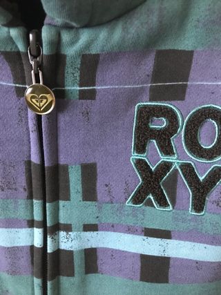 Preciosa cazadora Roxy sin estrenar