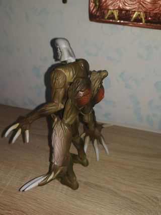 Resident evil action figures