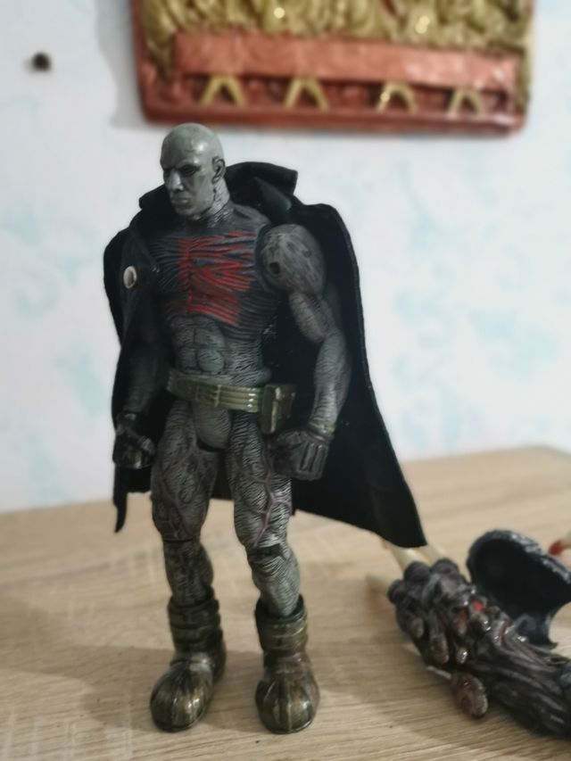 Resident evil action figures