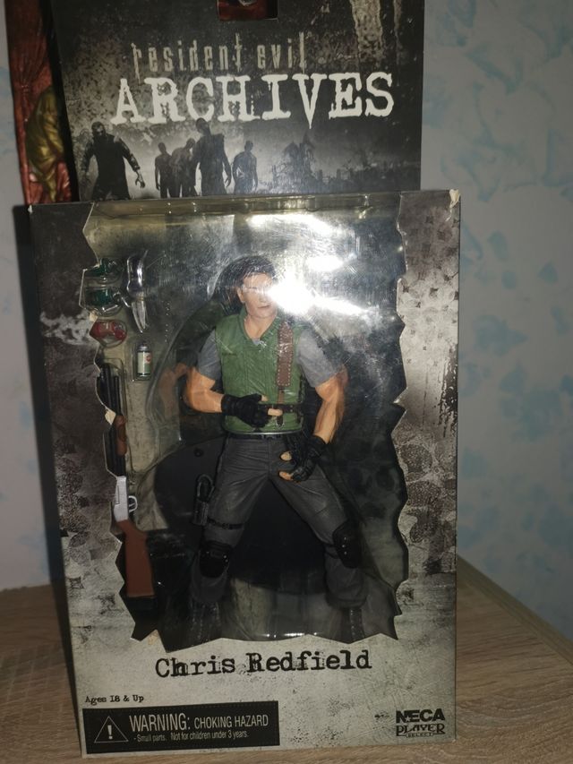 Resident evil action figure Neca