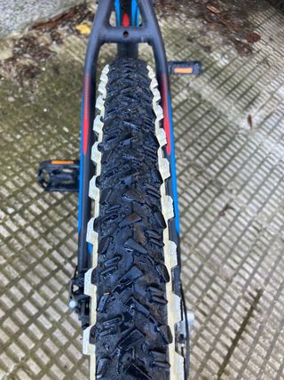 Bicicleta MTB 29" como nueva