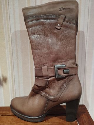 Botas altas marrones 