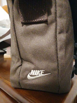 Bolso Nike. 
