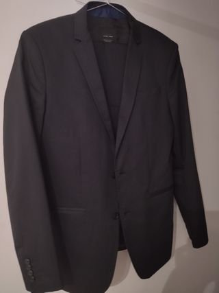 Traje talla M / L (americana + pantalón)