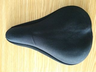 SILLÍN DE GEL PARA BICICLETA. (4,5 € CADA UNA)