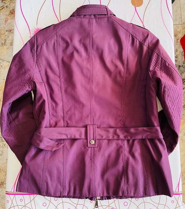 Chaqueta Lila cortavientos