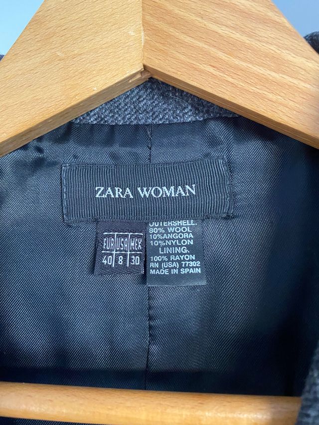 Blazer lana nuevo-ZARA- T40