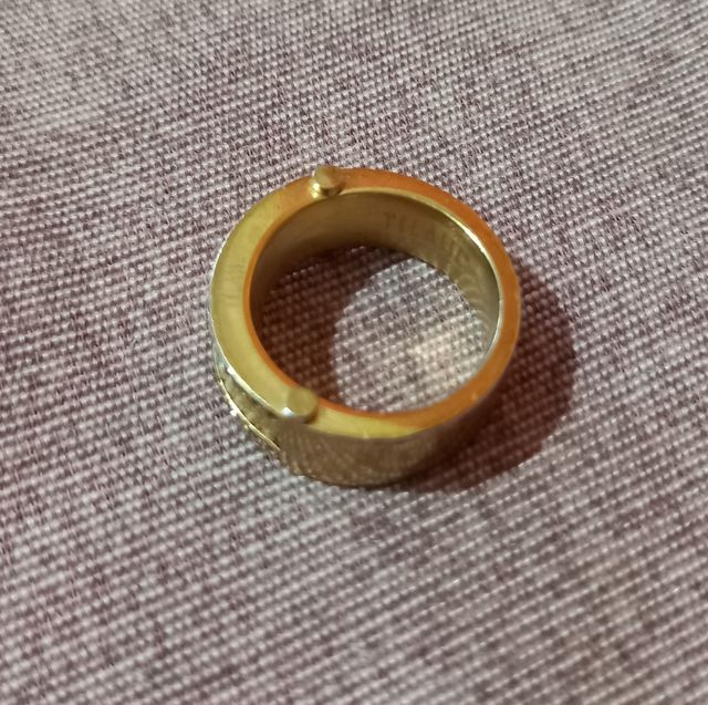 anello Alviero Martini Prima classe