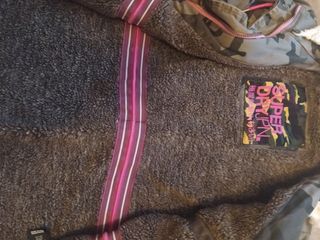 Abrigo Superdry camuflaje