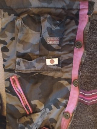 Abrigo Superdry camuflaje
