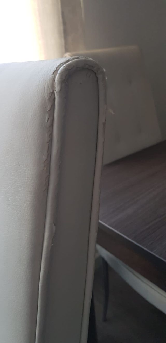 Mesa extensible + 4 sillas