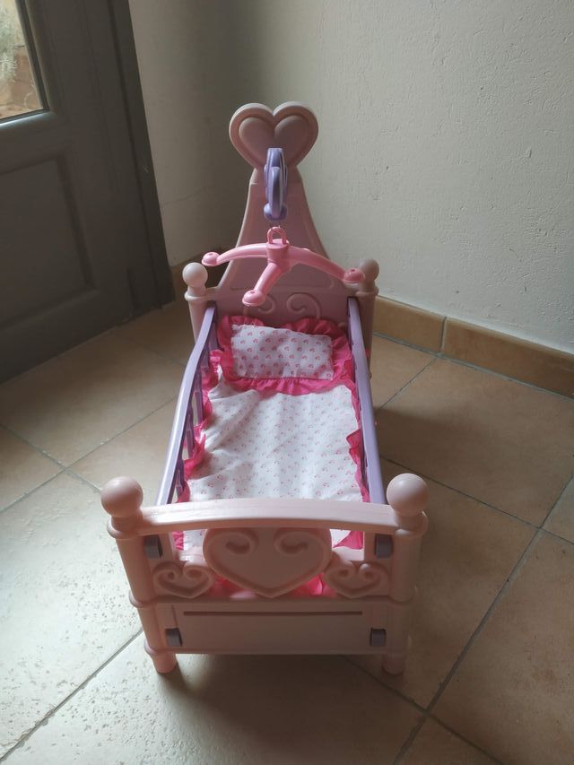 CUNA CON CARRUSEL Y TRONA