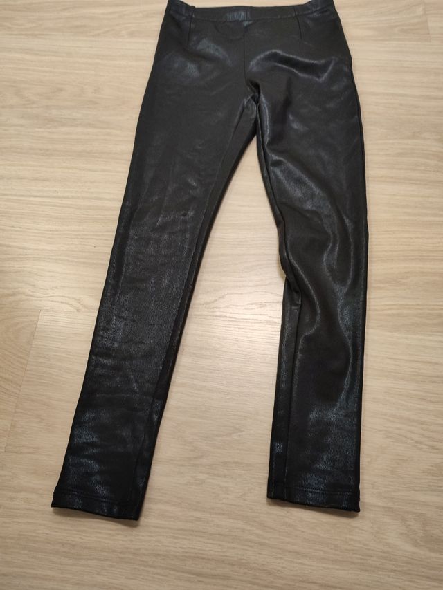 malla afelpadita,de buena calidad