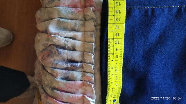 He rebajado pantalón  vaquero SIN ESTRENAR.