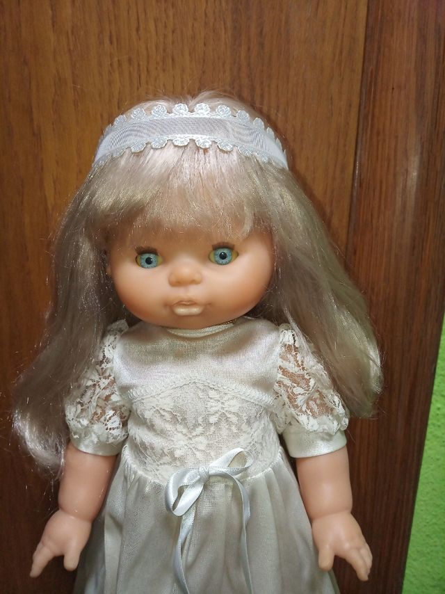 Muñeca María de Comunión