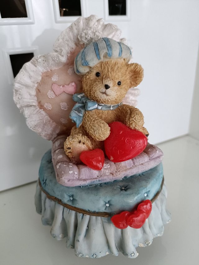 Tiovivo osito música y movimiento figura oso coraz