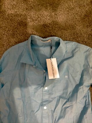 camisa azul Calvin Klein 