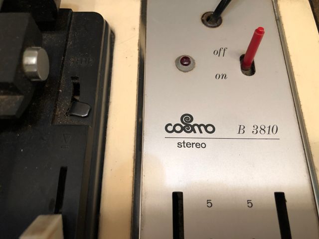 Tocadiscos portátil Cosmo