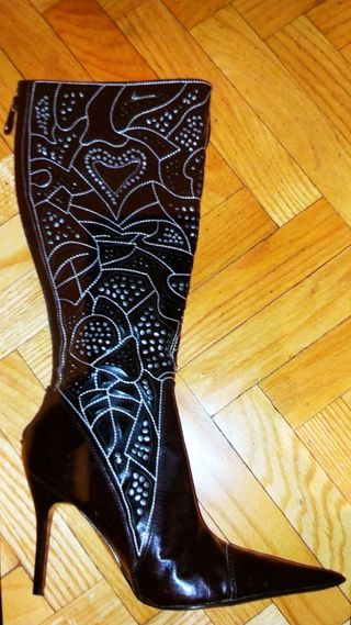 BOTAS ALTAS, MARIA MARE. N° 36.