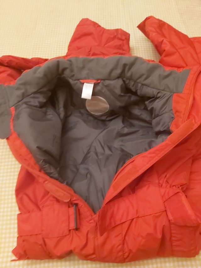traje de ski rojo talla 8 años