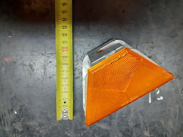 REFLECTANTE CARRETERAS BALIZA OJO DE GATO