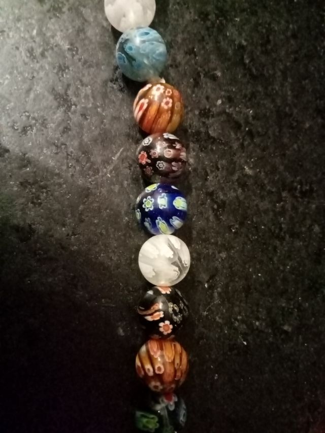 Collar de cuentas de vidrio