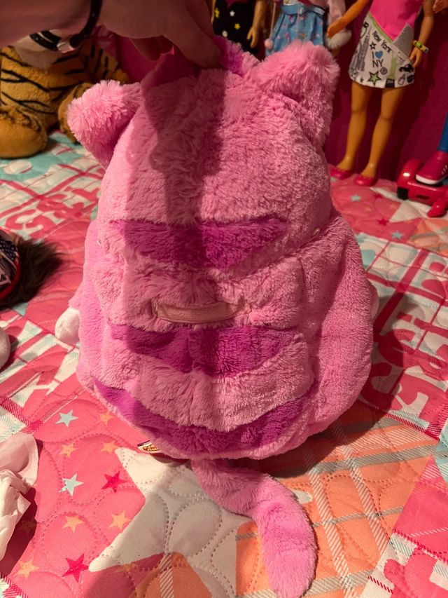 Muñeco y peluche guarda ropa
