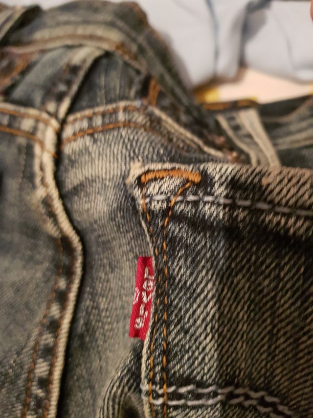 VAQUEROS LEVIS