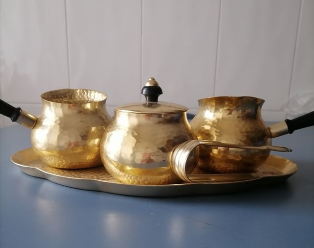 Set dorado para café o te