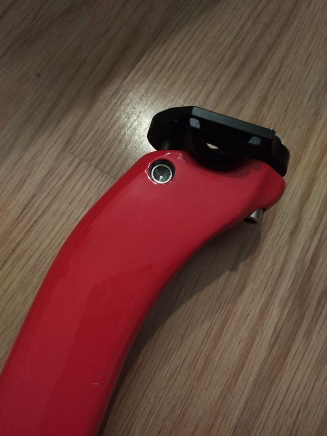 Tija carbono Pinarello Prince