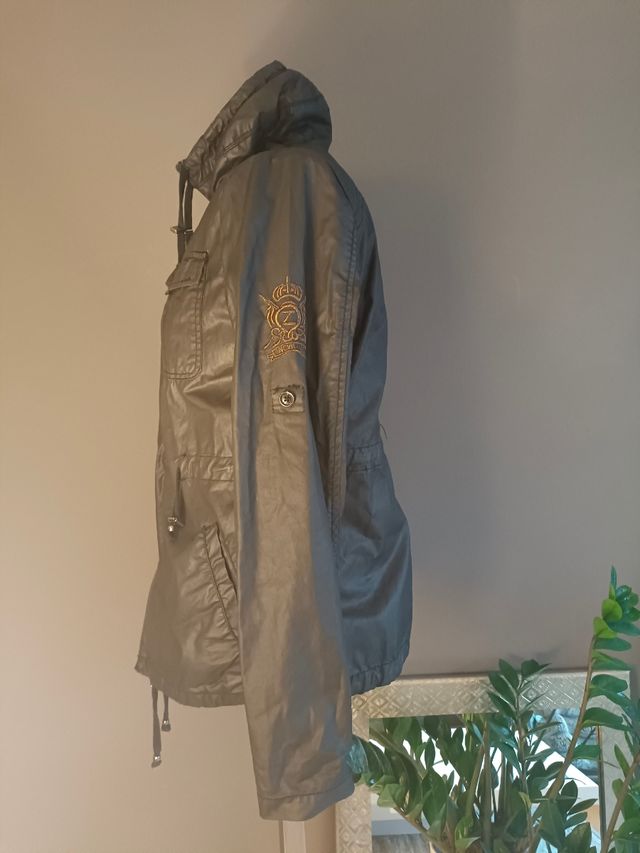 Chaqueta Impermeable Negra de Zara