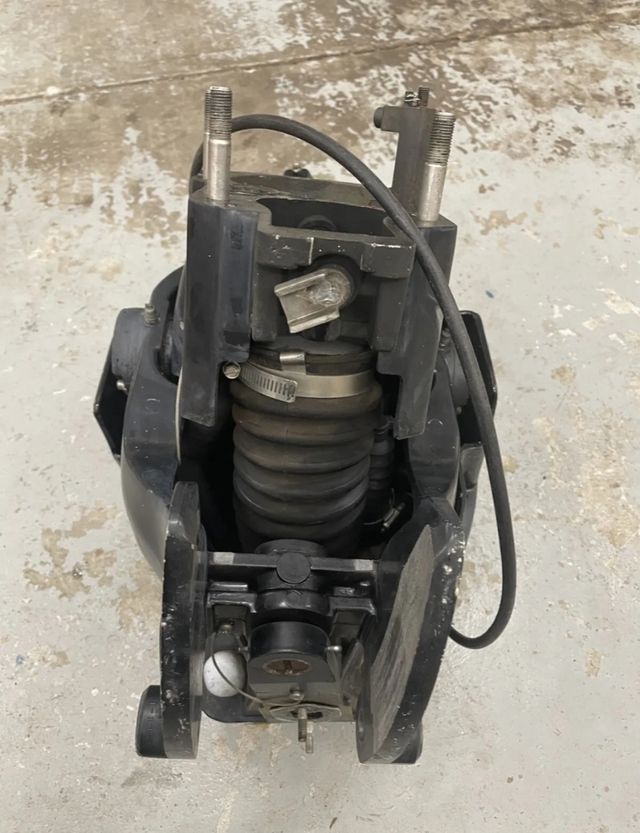 Transom Alpha One 1 Gen