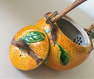 Preciosa Tetera de coleccion