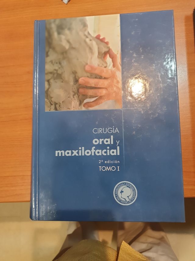 cirugia oral y maxilofacisl