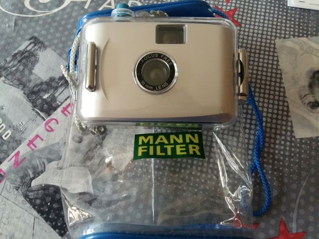 CÁMARA FOTOS SUMERGIBLE CARRETE