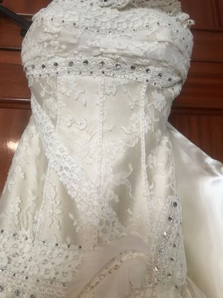 Vestido novia Hannibal Laguna Alta Costura