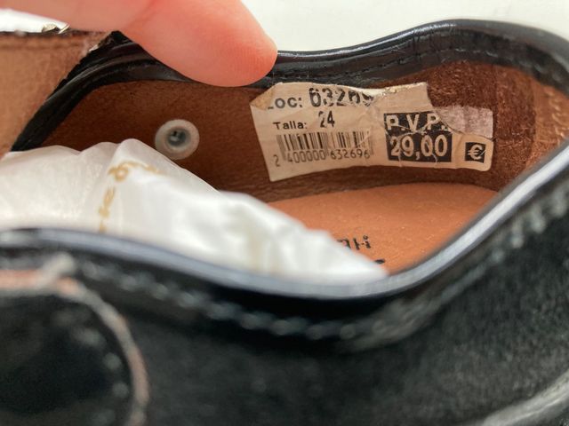 Manoletinas NUEVAS PIEL talla 24 de ante y piel