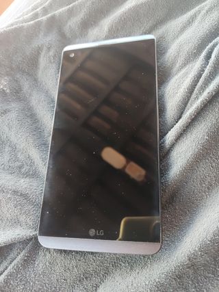 lg V20 smartphone