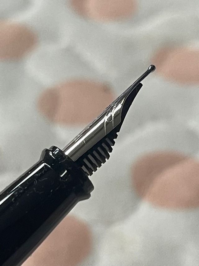 Pluma Cerruti 1881 como nueva