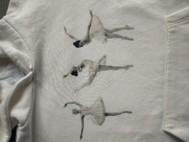 Felpa bianca di Zara t13-14. Offerta