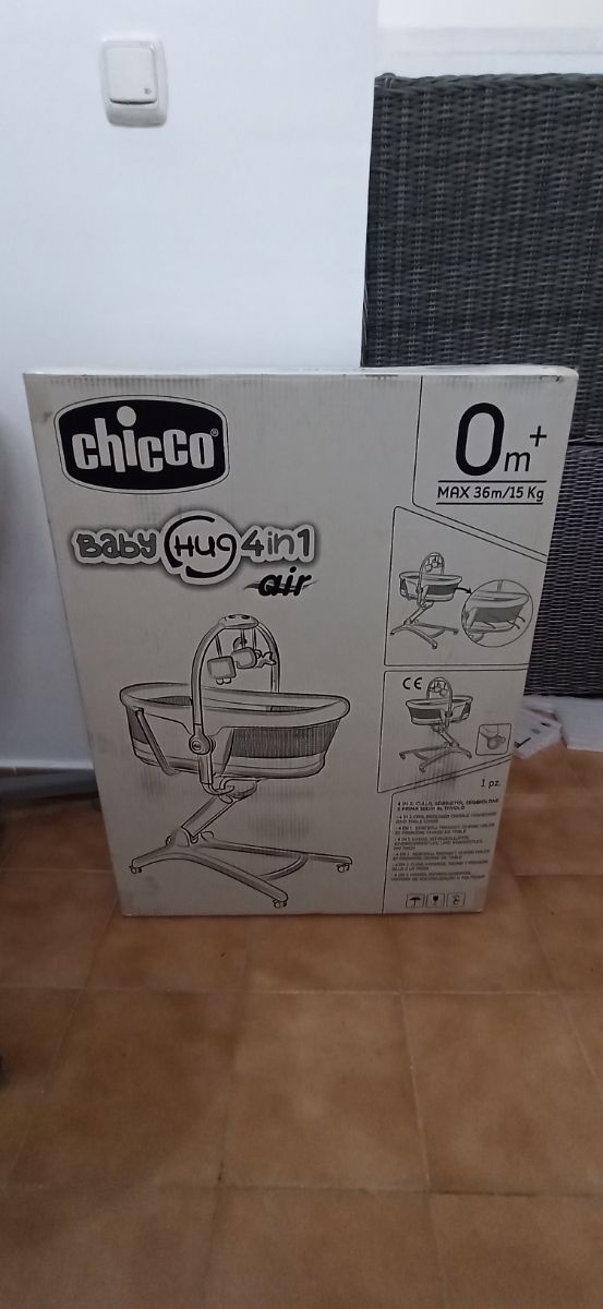 4 en 1 de chicco, minicuna,trona, silla