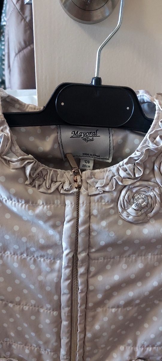Chaqueta niña Mayoral talla 5 entretiempo