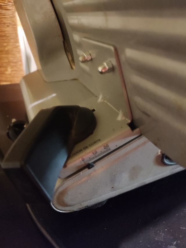 cortadora fiambre JATA electro