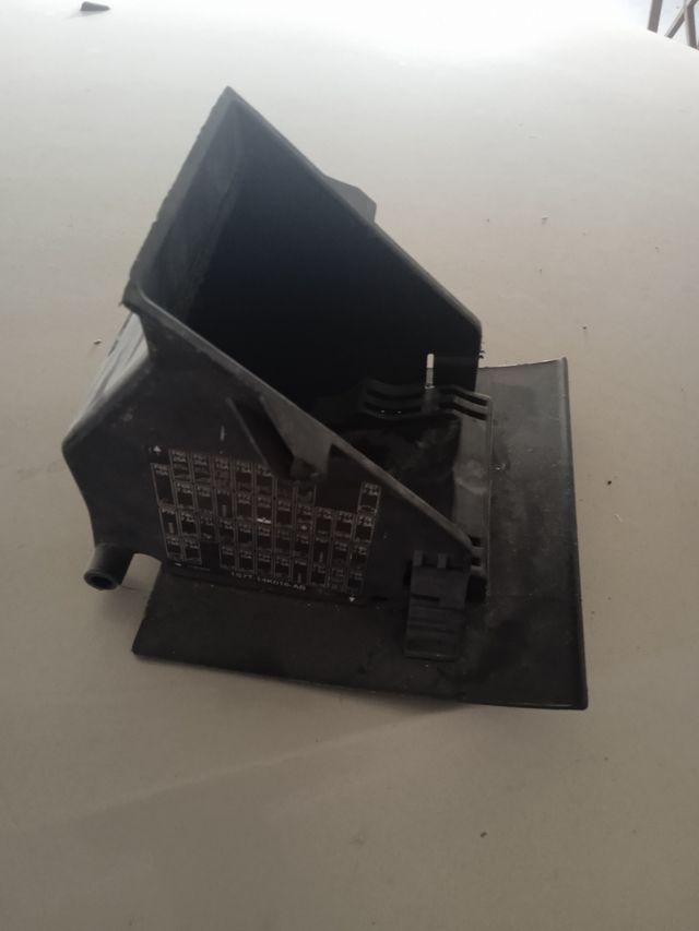 Ford Mondeo cajo de fusibles