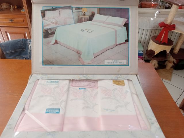 Corredo matrimoniale vintage Bassetti