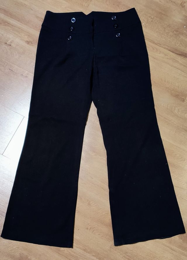 Pantalón negro T42