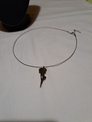 collar betty en acero